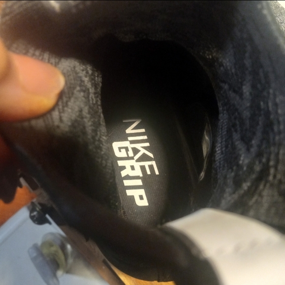 Nike men Alpha Menace Elite 2 football cleats - Picture 7 of 10